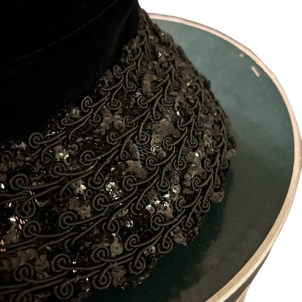 𝗗𝗲' 𝗔𝗹𝘃𝗮 𝗩𝗶𝗻𝘁𝗮𝗴𝗲 𝗵𝗮𝘁 𝗔𝘂𝘁𝗵𝗲𝗻𝘁𝗶𝗰. - Picture 4 of 5